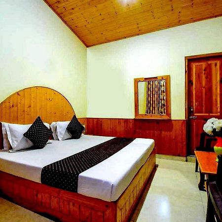 Oyo Flagship 82405 Cochin Villa Manāli Exteriér fotografie